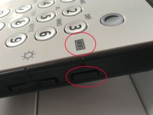 EBT - bei neueren Systemen finden Sie den Knopf zum Anzeigen der Zählerstände an der Seite des Displays